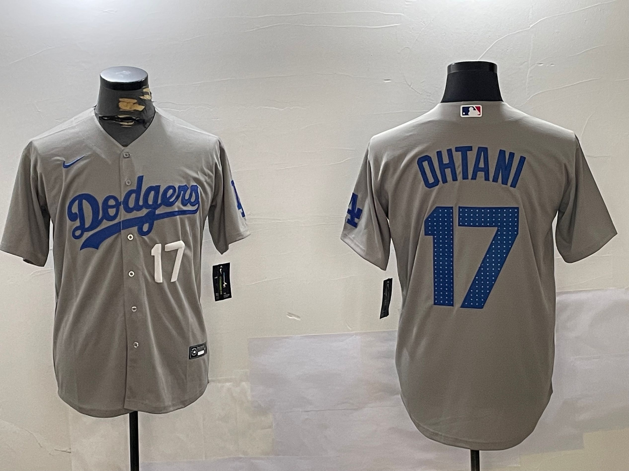 Men Los Angeles Dodgers #17 Ohtani Grey Game 2024 Nike MLB Jersey style 12166